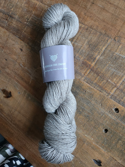 Luxury 4 Ply Silk Yak Merino Yarn | Natural Colour | Knitting Wool Crochet Skein | 100g | Super Soft Yarn with a Luxurious Sheen